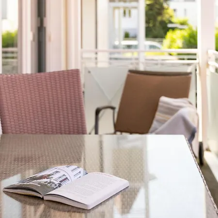 Strandzauber - Villa Helene Mit Seitlichem Meerblick Direkt Am Strand Binz Extérieur photo